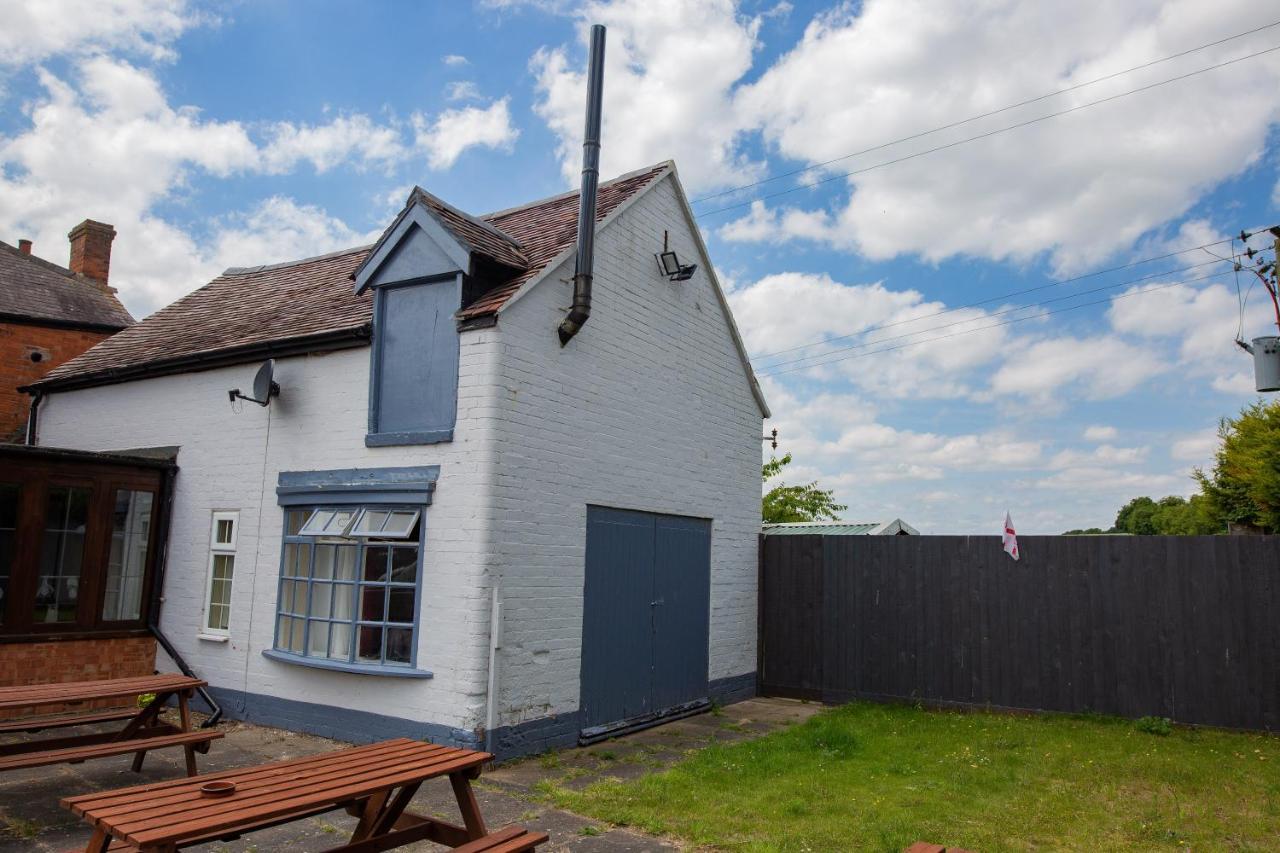 Queens Head Inn Evesham Extérieur photo